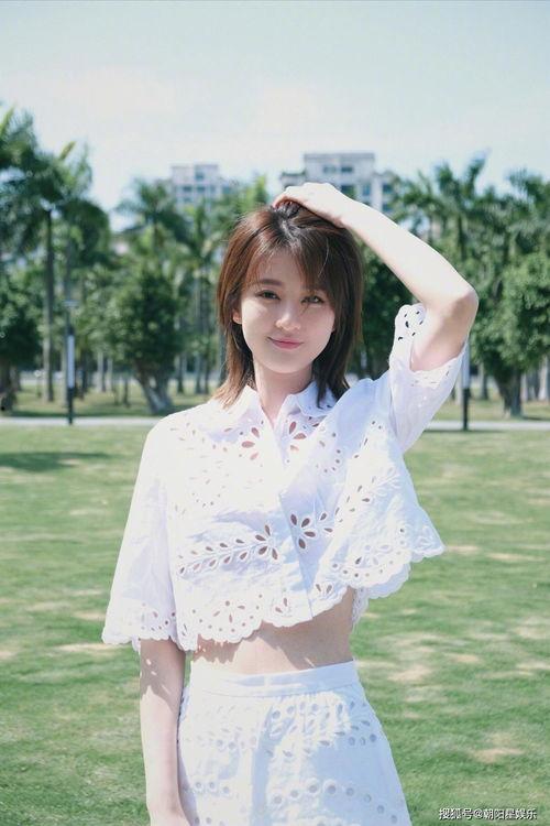 娱乐吃瓜酱服饰图片