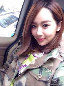 熟女自拍图片,自拍中的优雅与自信